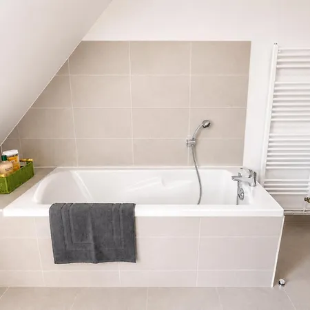 Apartman Atypique, Hyper-centre Avec Ascenseur Metz